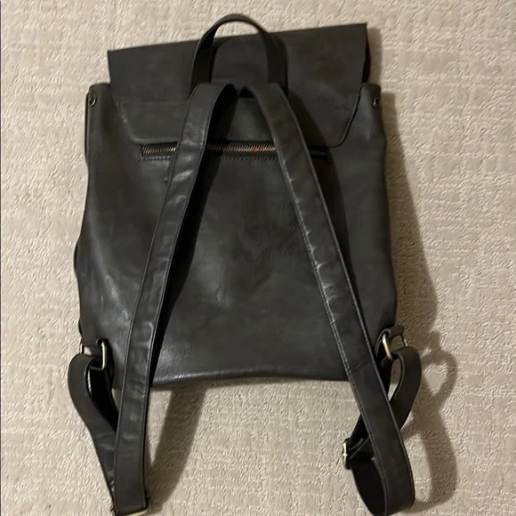 joy Susan gray vegan Leather Backpack - Picture 3 of 4